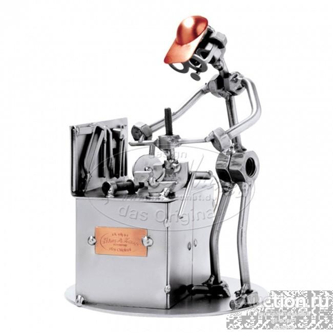 Статуэтка из металла СЛЕСАРЬ 223