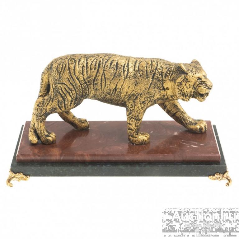 Статуэтка ТИГР НА ОХОТЕ AZY-122241