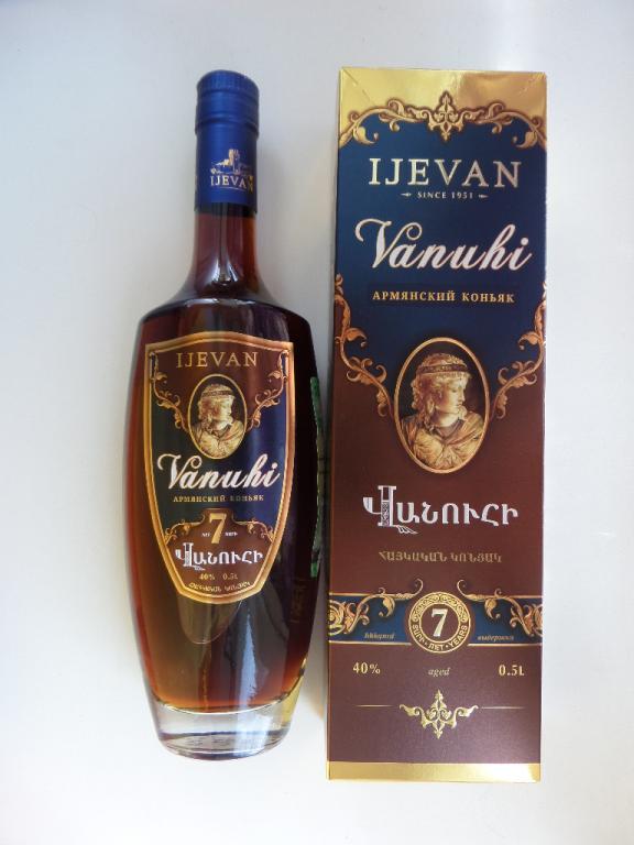 КОНЬЯК IJEVAN VANUHI 7 ЛЕТ 0.5 л П/У 40% АРМЕНИЯ 2022 УРОЖАЙ 2014