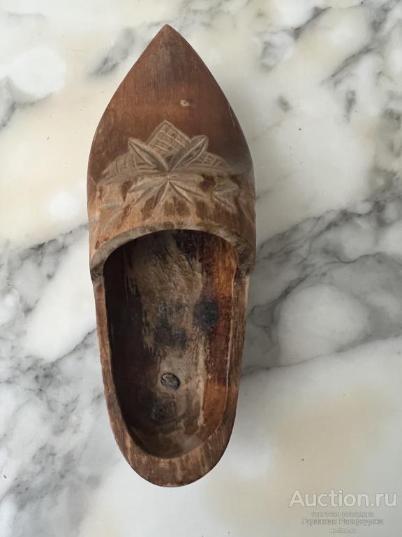 Туфелька дерево натуральное резьба ручная работа СССР Состоярие отличное.