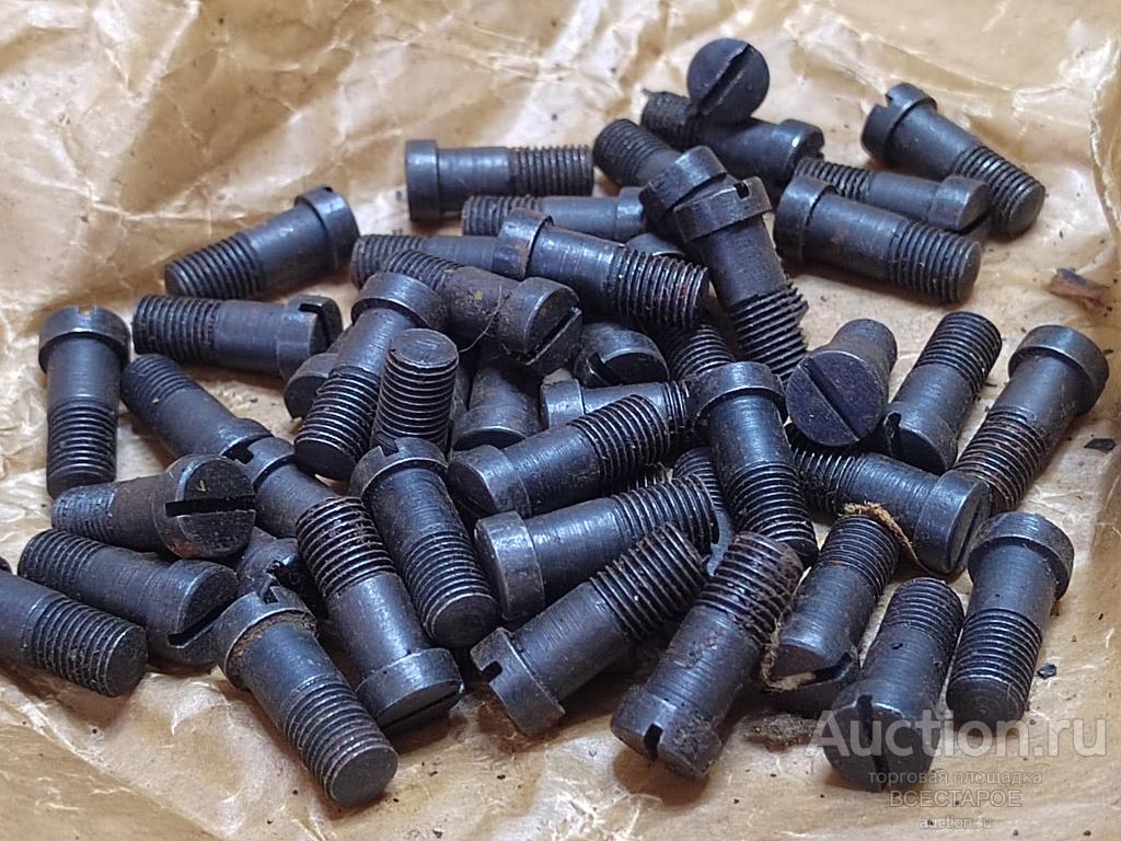 Винт болт  для штыка Карабина Мосина