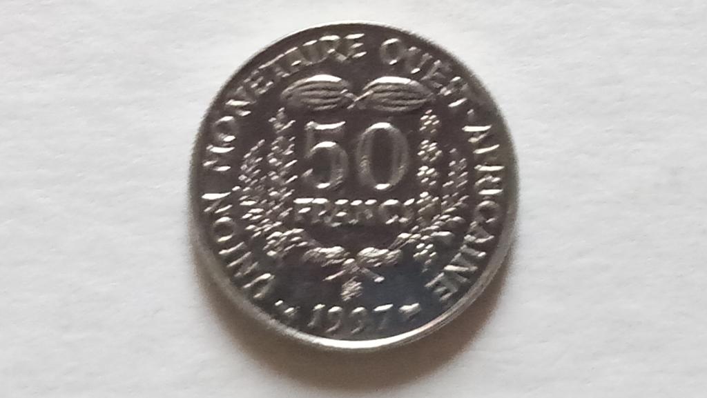 монета государств Западной Африки.б/у.