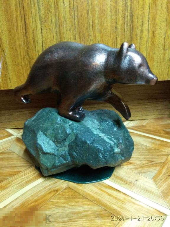 Статуэтка большая &quot;Медведь на скале&quot;. Литье. Камень. 6,5 кг !!! 