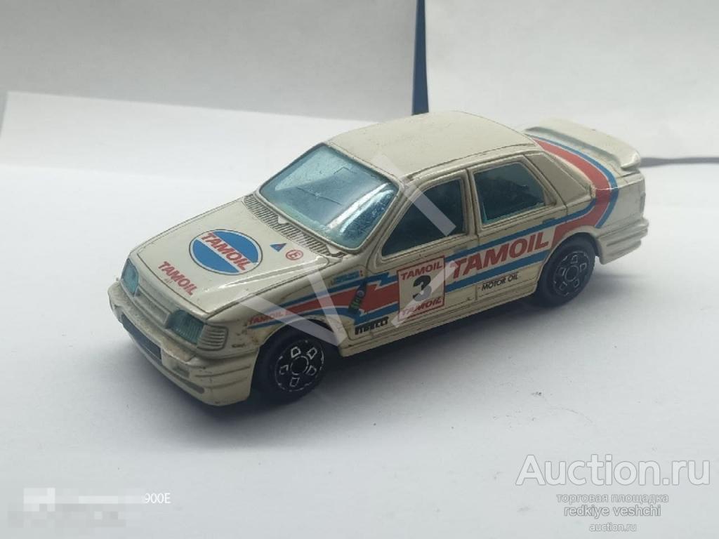 * Масштабная коллекционная модель Burago Ford Sierra made in Italy 1/43 