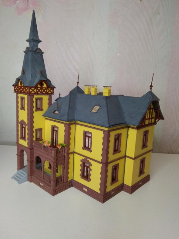 16мм.(HO) Faller Дом желтый