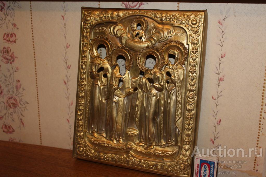 Оклад иконы  Избранные святые  Полуэкт , Антипа , Устин , Акулина .  28 х 22,5 см .