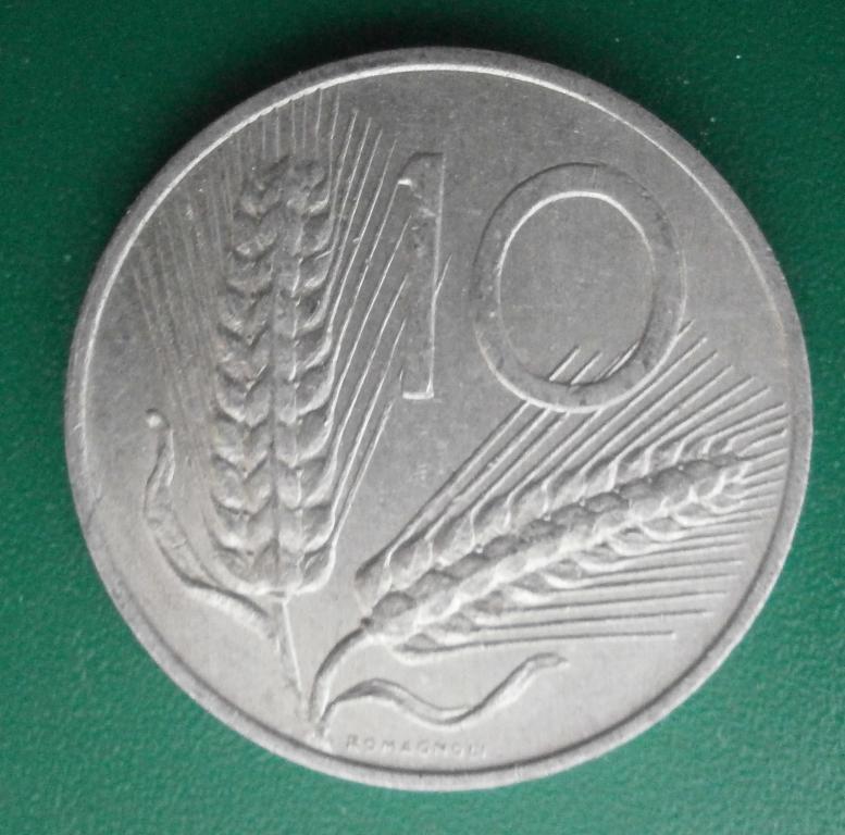 Италия. 10 чентезимо. 1973 год. состояние! в коллекцию.