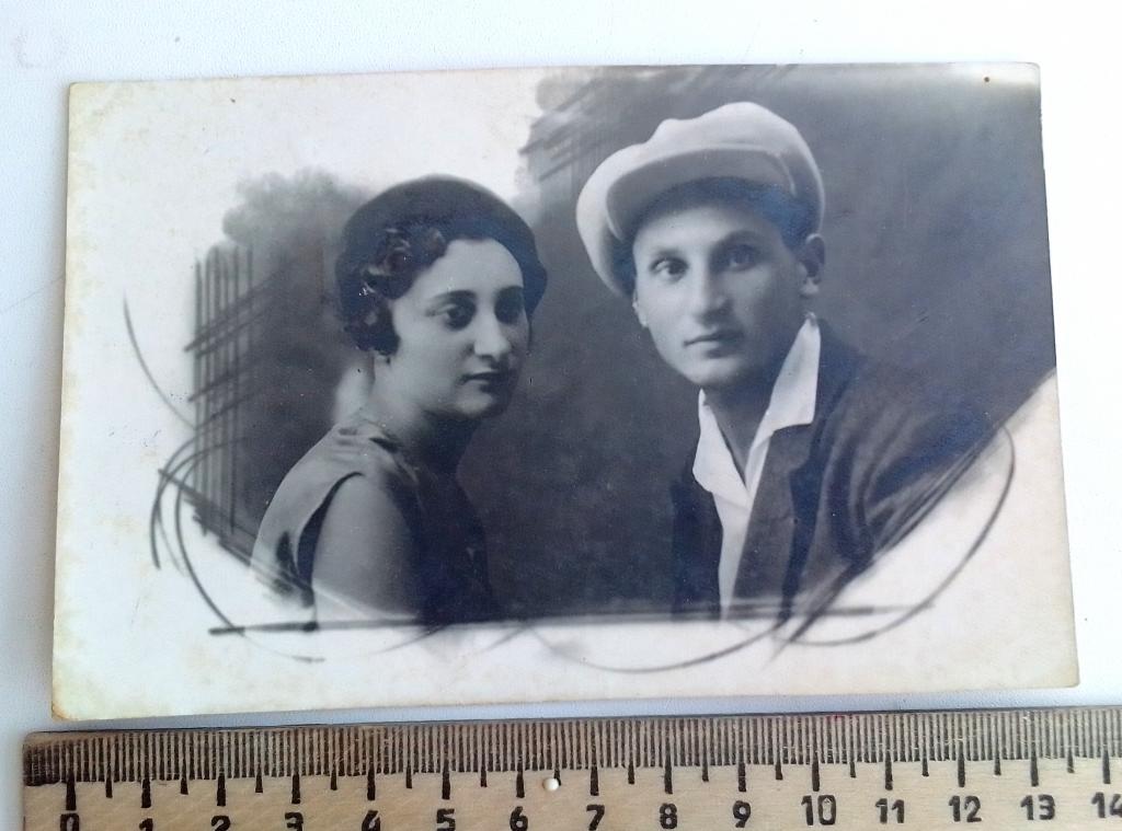 Парень с девушкой художественная фотография г. Киев 1935 год 90х135 мм