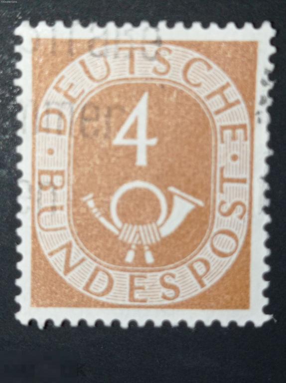 de1951_124 ФРГ Почтовый рожок. Стандарт 4 пф. гаш. /001 
