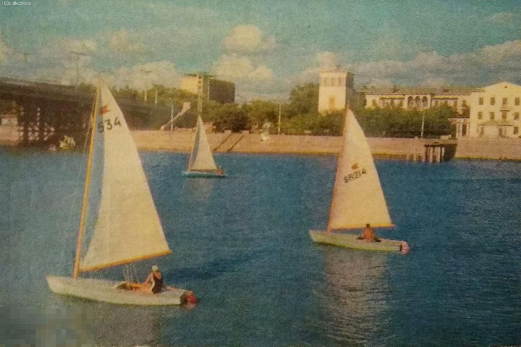 su1979 Казахстан. г. Гурьев. На реке Урал. (яхты) Изд. ЖАЛЫН. Т.120т 