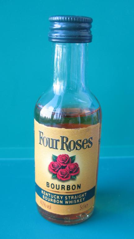 Мини - бутылочка, Виски "FOUR ROSES", стекло / 0,05 л - 50 мл