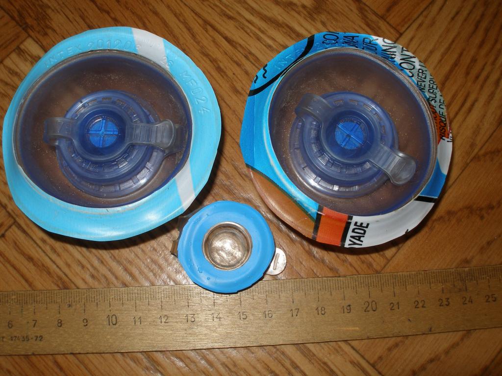 Клапана универсальные для надувного бассейна.матраса Intex.