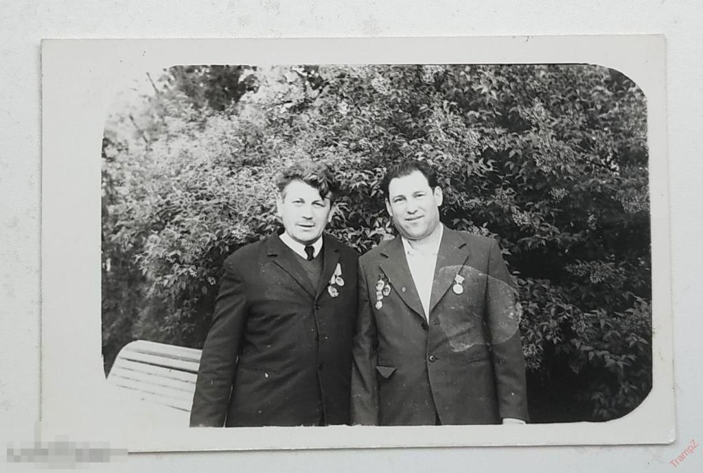 Фотография мужчины, награды, Орден Трудового Красного Знамени, медаль За трудовую доблесть #81