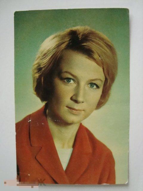 Алла Демидова  60-е ТИР 300 ТЫС Цветная  (Y2) 