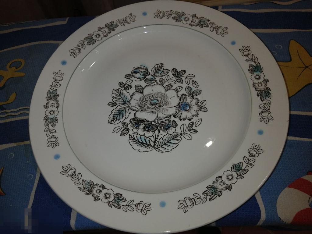 Блюдо круглое большое ЗИК винтаж СССР 