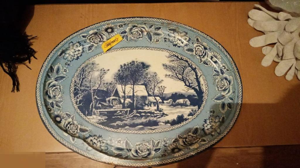 Тарелка-блюдо из СССР в хорошем состоянии 