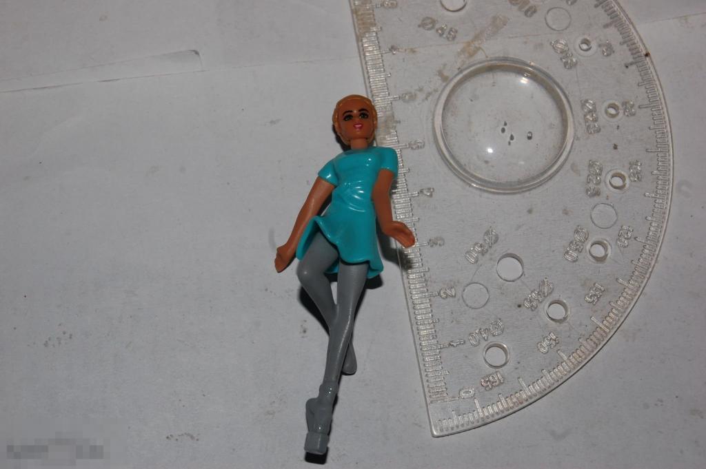 Фигурки Киндеры Kinder Сюрпризы и др. фигурки - детали, повреждённый или некомплект 