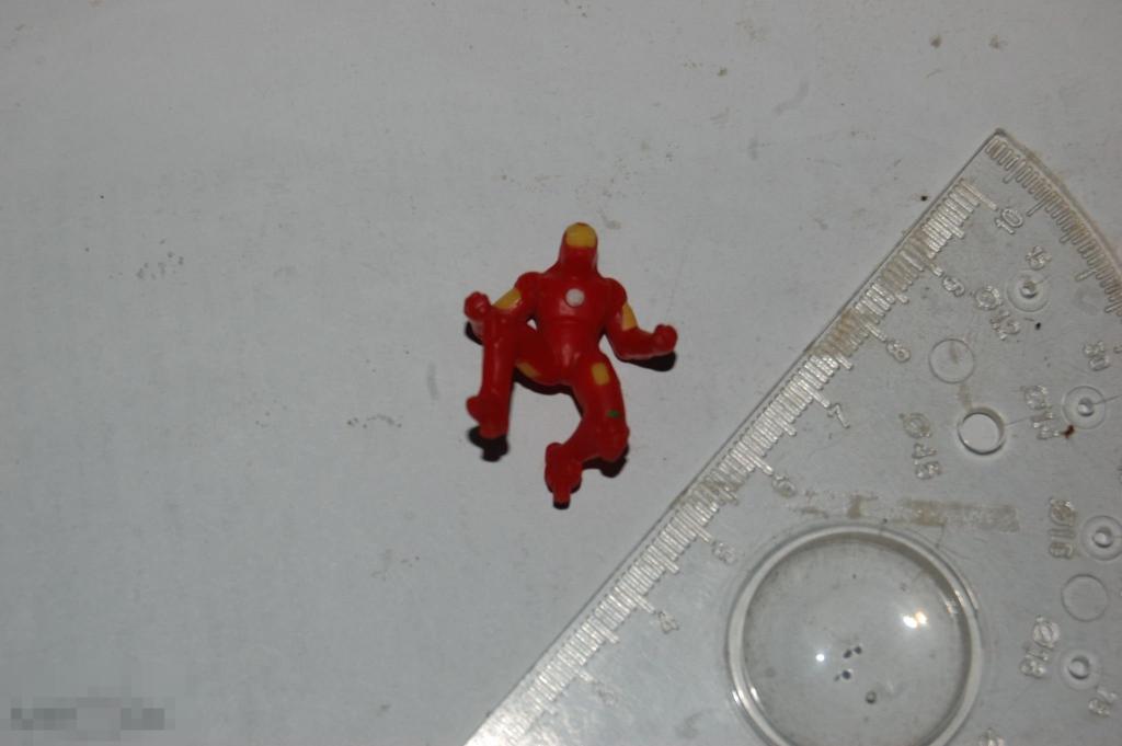 Фигурки Киндеры Kinder Сюрпризы и др. фигурки - детали, повреждённый или некомплект 