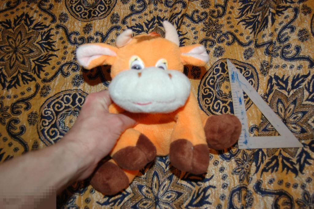 Мягкая игрушка и др. солдатики и игрушки см. описание - бычёк 