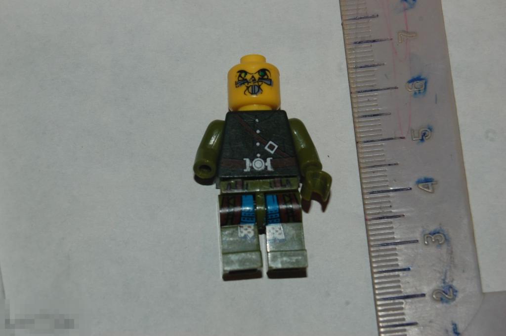 Детали от игрушек и др. солдатики см. описание - конструктор Лего Lego 
