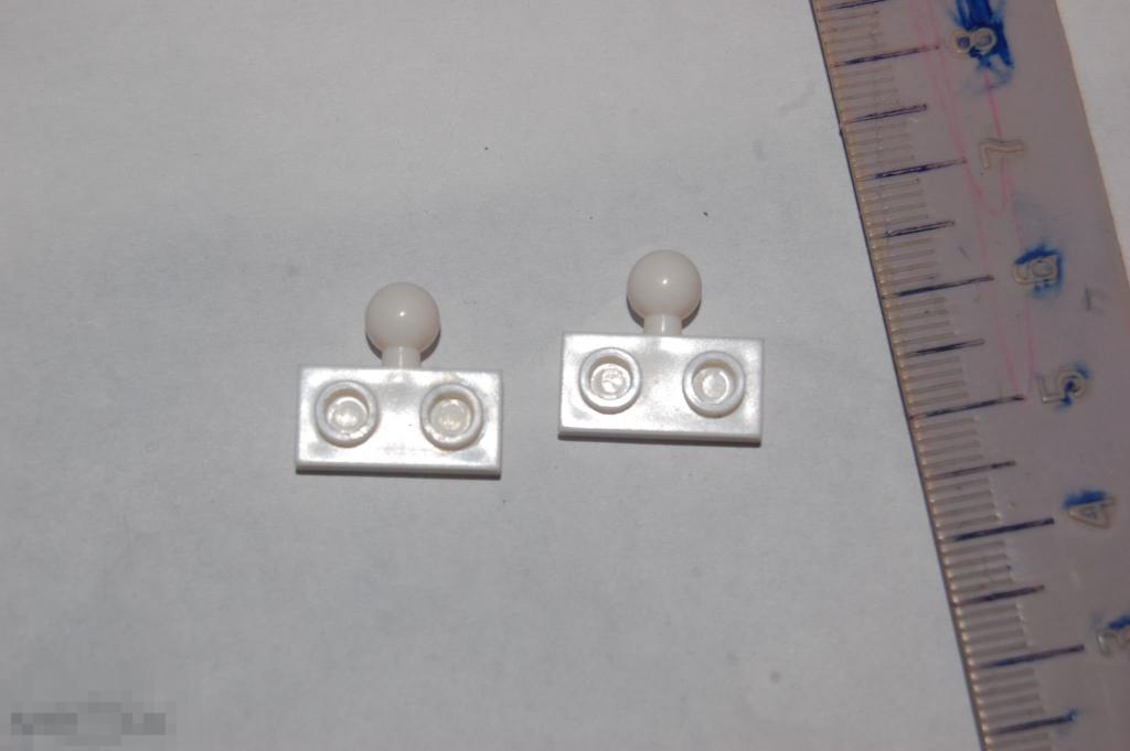 Детали от игрушек и др. солдатики см. описание - конструктор Лего Lego 