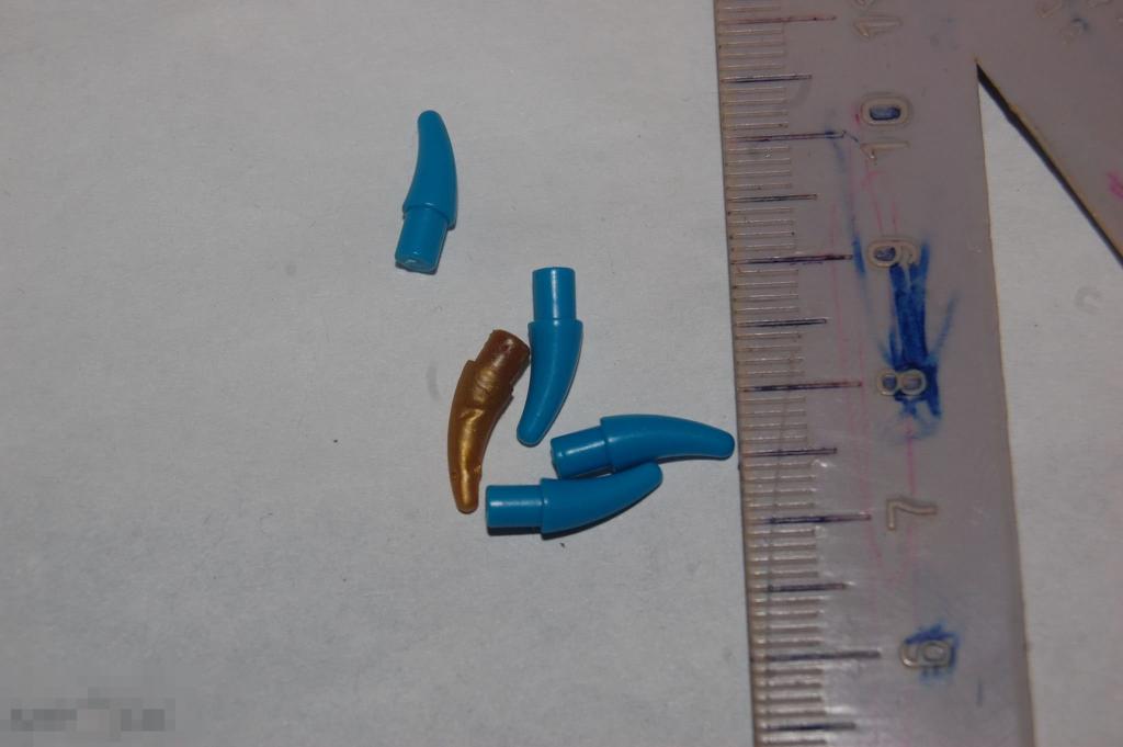 Детали от игрушек и др. солдатики см. описание - конструктор Лего Lego 