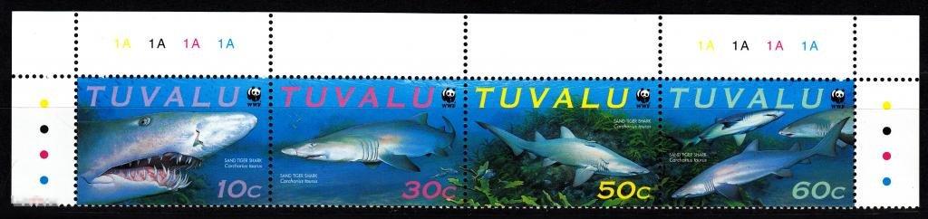 2000 Тувалу Фауна моря Акулы WWF № 862 - 865 п/с ** 3 евро