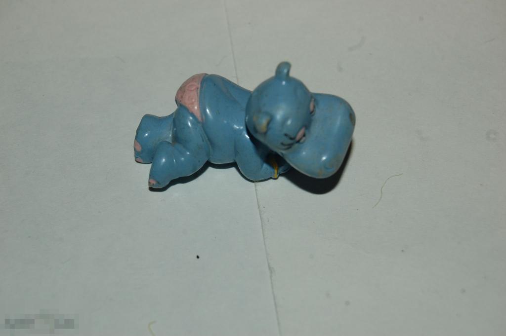 Фигурки Киндеры Kinder Сюрпризы и др. фигурки 