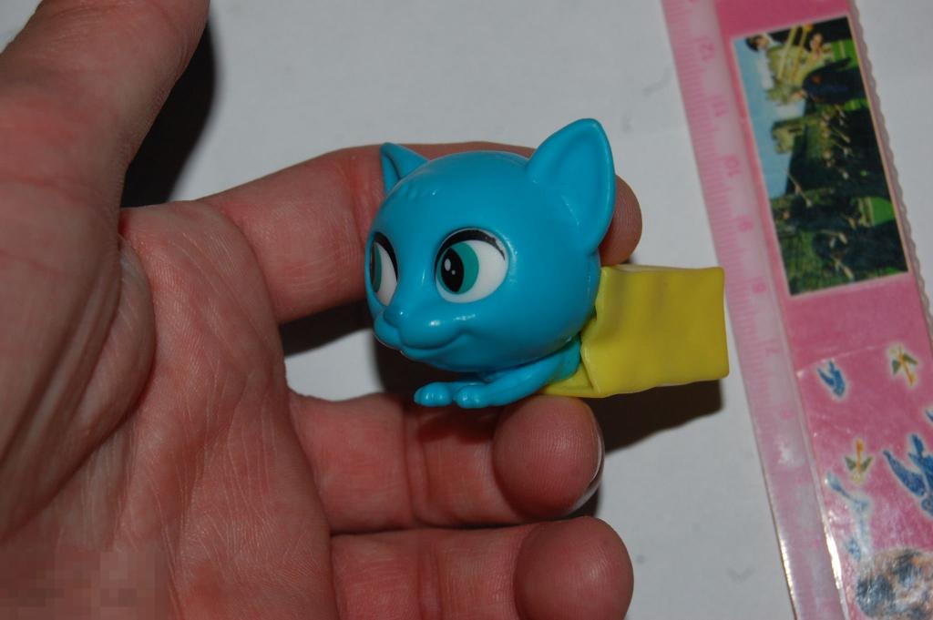 Фигурки Киндеры Kinder Сюрпризы и др. фигурки 