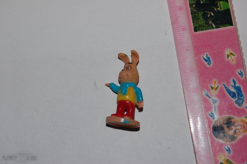 Фигурки Киндеры Kinder Сюрпризы и др. фигурки 