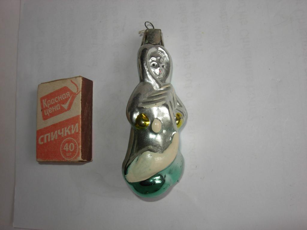 Елочная игрушка старинная из СССР Снегурочка девочка с елкой