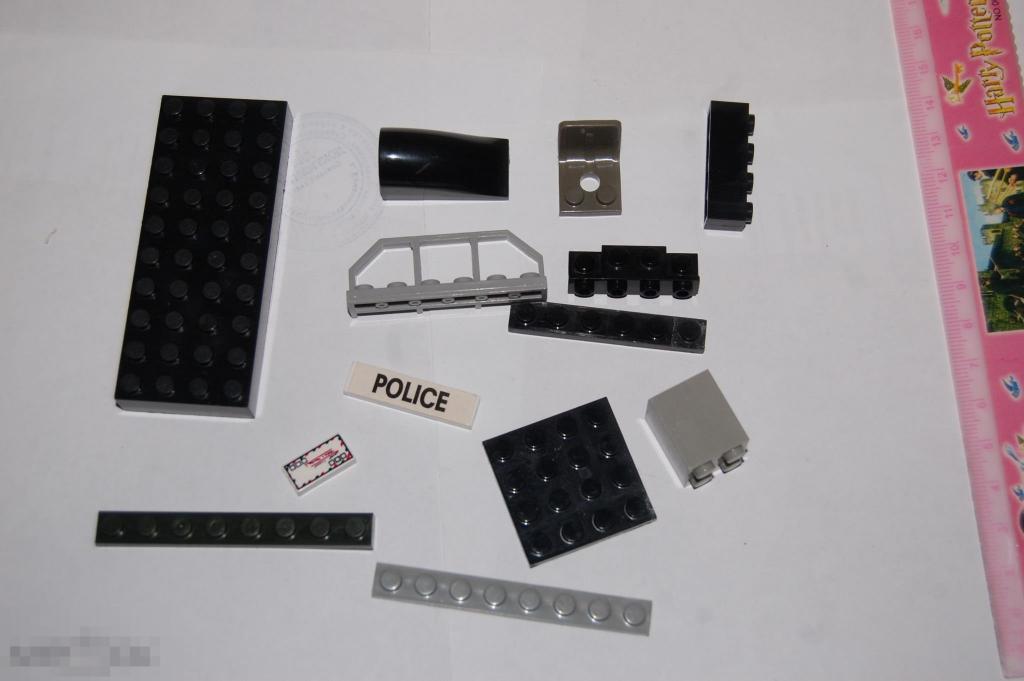 Детали от игрушек и др. солдатики см. описание - конструктор Лего Lego 