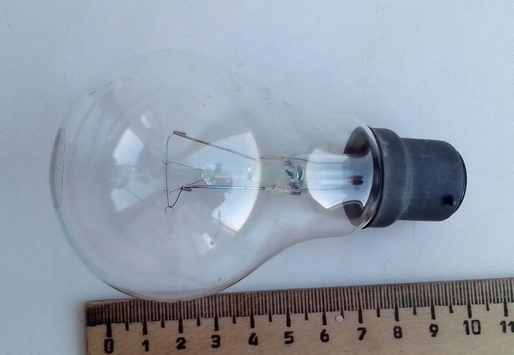 Лампочка СССР лампа накаливания 50 Вольт 50 Ватт 1953 год