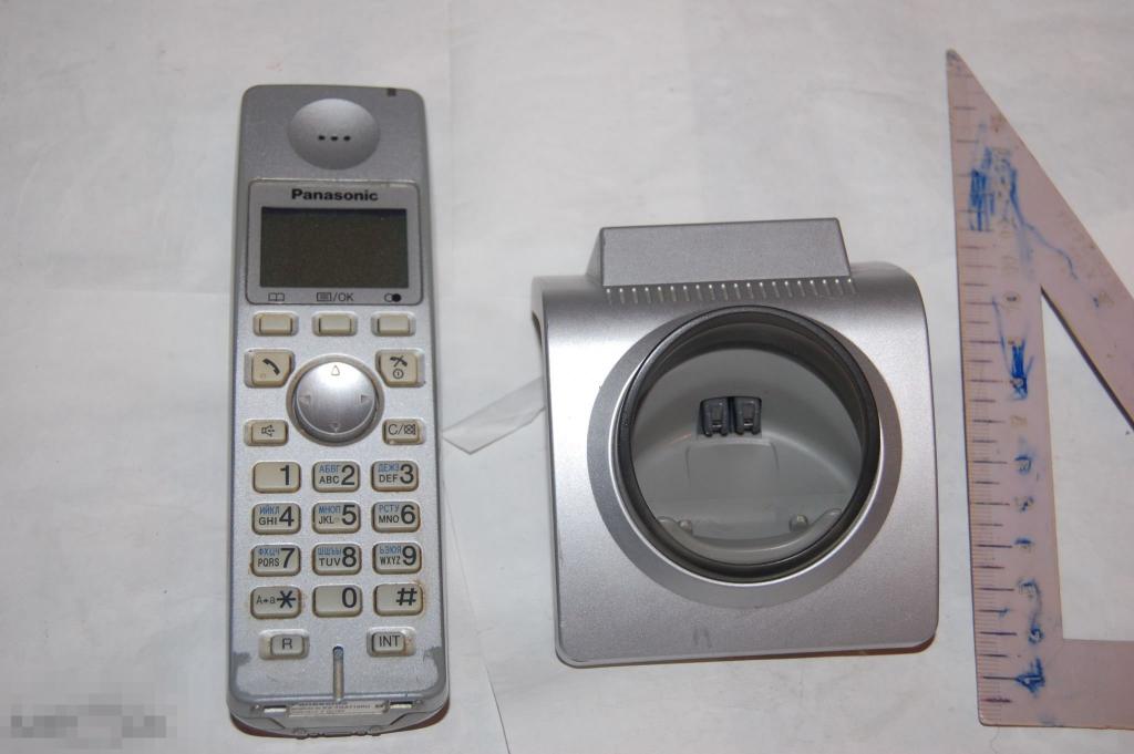 Телефон Panasonic PQLV30045ZA - безпроводной радиотелефон 