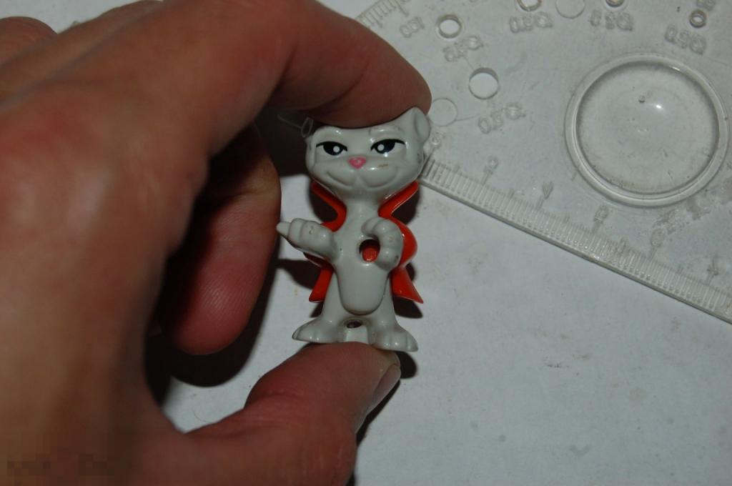 Фигурки Киндеры Kinder Сюрпризы и др. фигурки - некомплект или повреждённый/деталь