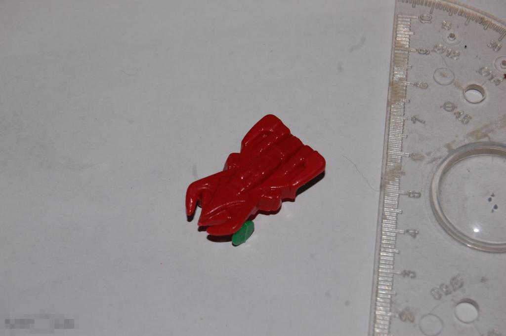 Фигурки Киндеры Kinder Сюрпризы и др. фигурки - машинка