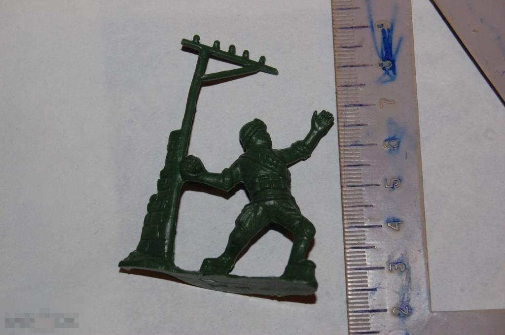 Солдатик Китай 54-60 мм и др. солдатики см. описание 