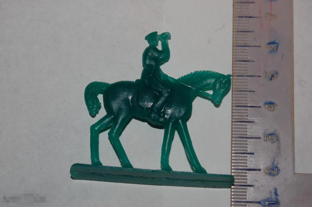 Солдатик СССР или Россия и др. солдатики см. описание - Плоский пограничник