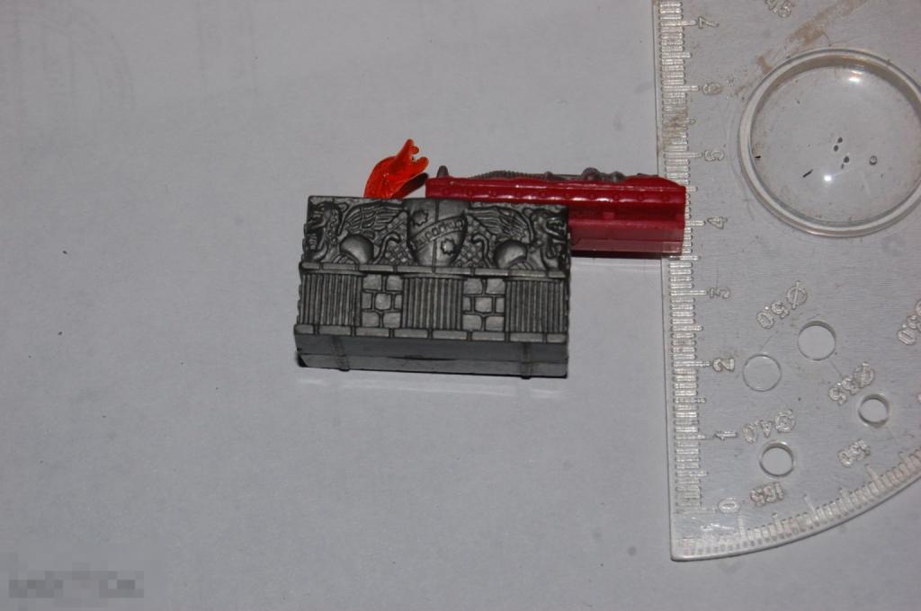 Фигурки Киндеры Kinder Сюрпризы и др. фигурки - фигурка из Чупа-сюрприза Chupa Surprise 