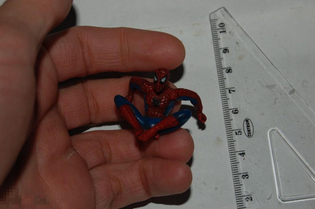 Фигурки Киндеры Kinder Сюрпризы и др. фигурки - детали, повреждённый или некомплект 