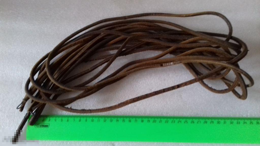 Ремень.Сыромять? Зингер?Кожа.Привод. К швейной машинке? Ножная?Подарок.Поводок. Ремешок.. 