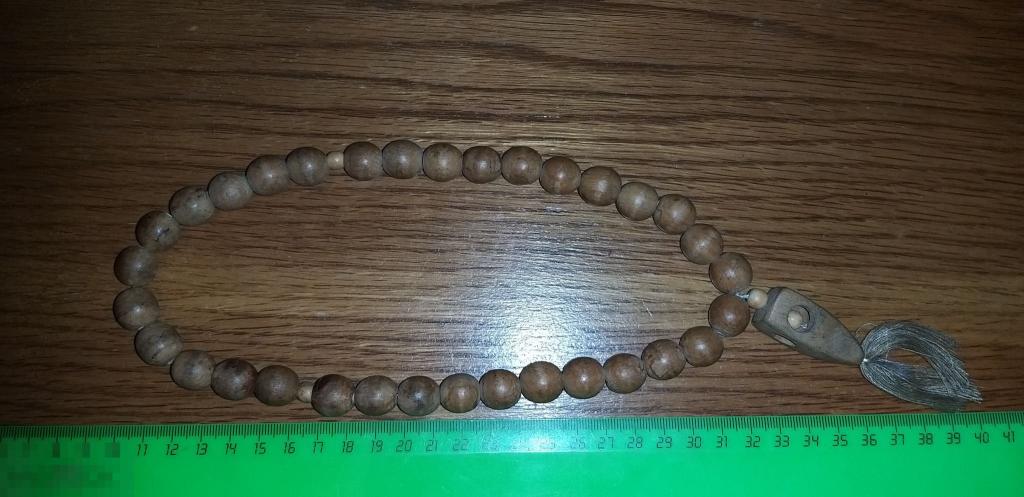 Чётки.Бусы?Ожерелье? Можевельник.Подарок.Культовая вещь. 