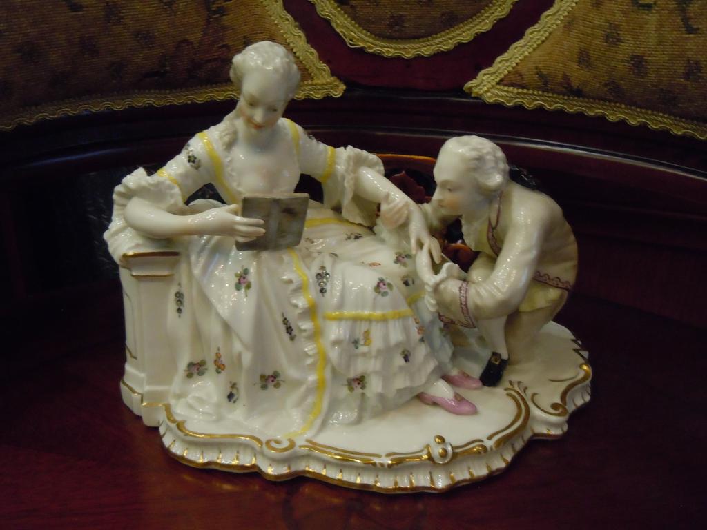 "Дама и кавалер" Nymphenburg, Германия, начало 20 века, выс-17см, дл-25см