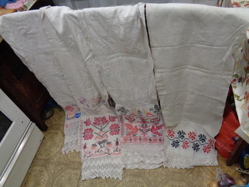 Рушники старинные,4 штуки,одним лотом.