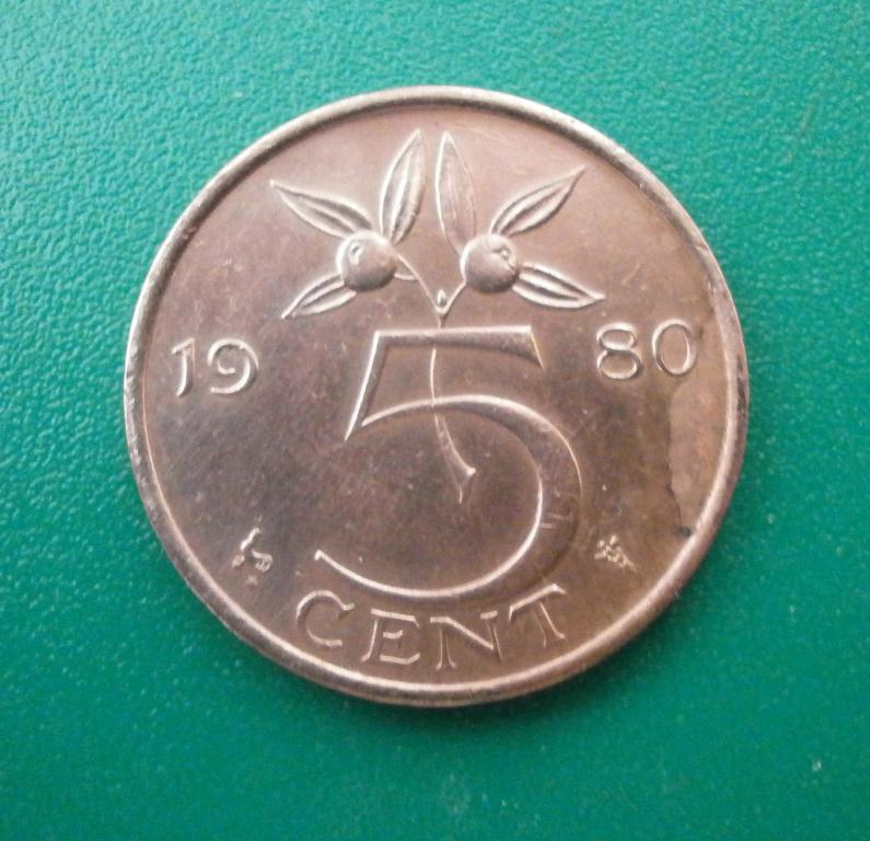 5 центов. 1980 год. Нидерланды. шикарная, в коллекцию.