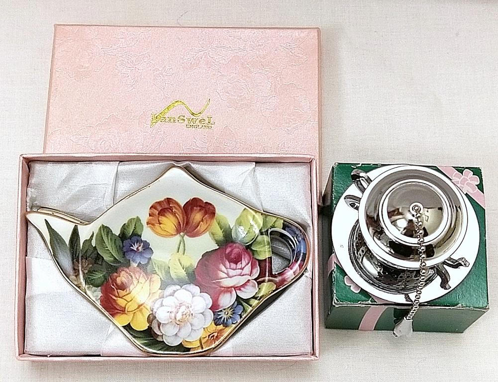 набор  ДЛЯ ЧАЯ :  2 подставки  для пакетиков с чаем  + ситечко   (К11/25)