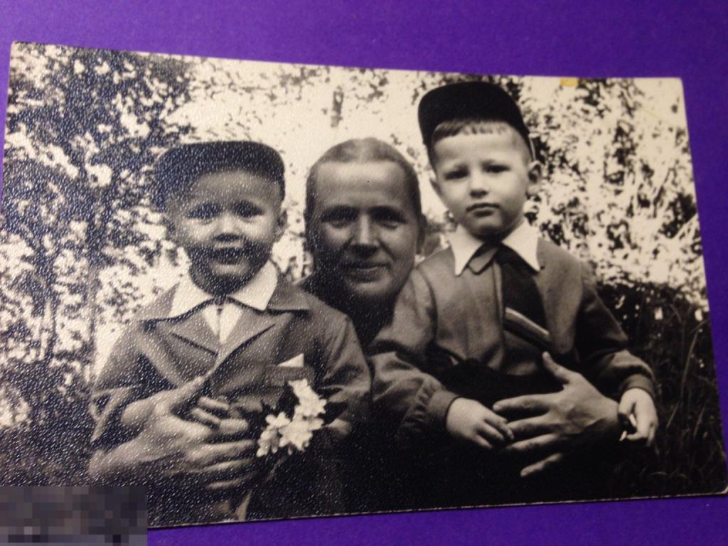 аф3-88г  Женщина с детьми Мальчики  жасмин костюмы детские СССР     ххх 