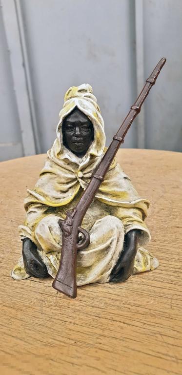 Бедуин с ружьем 147. Венская бронза. Статуэтка