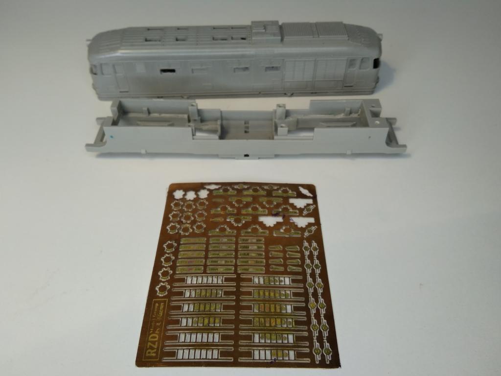 12мм.(TT) Корпус,рама тепловоза ТЭП60 плюс травленка