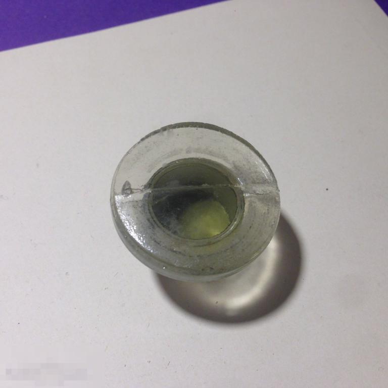 кст3с    Стеклянная пробка крышка от пузырька  СССР  4 ххх 